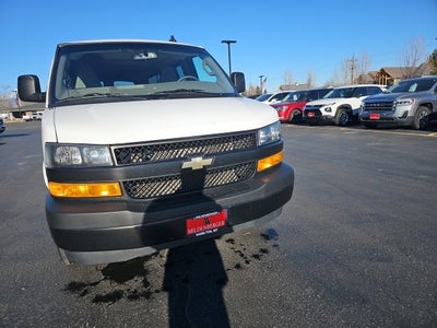 2023 Chevrolet Express Passenger 3500 1LS