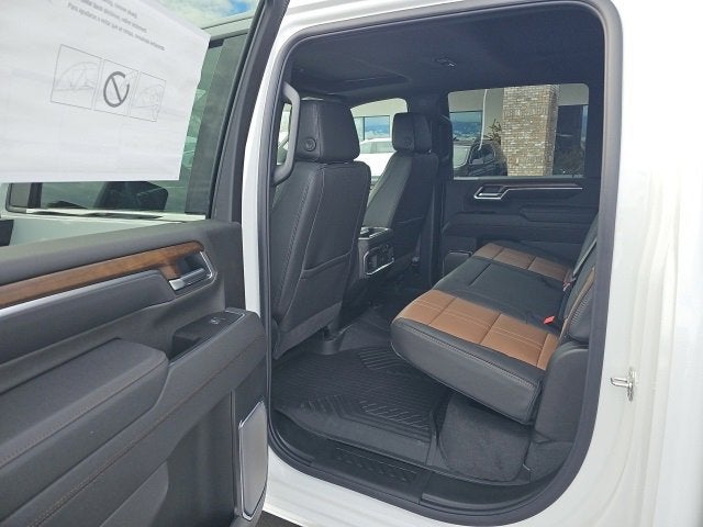 2025 Chevrolet Silverado 3500 HD High Country