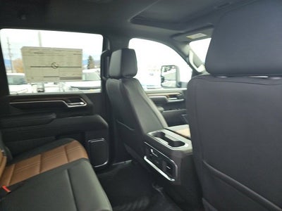 2025 Chevrolet Silverado 3500 HD High Country