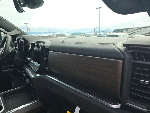 2025 Chevrolet Silverado 3500 HD High Country