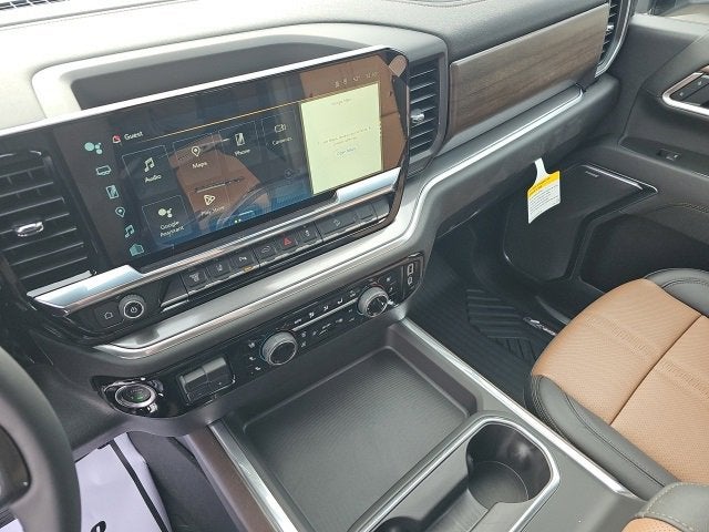 2025 Chevrolet Silverado 3500 HD High Country