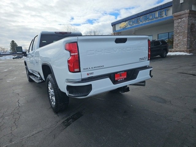 2025 Chevrolet Silverado 3500 HD High Country