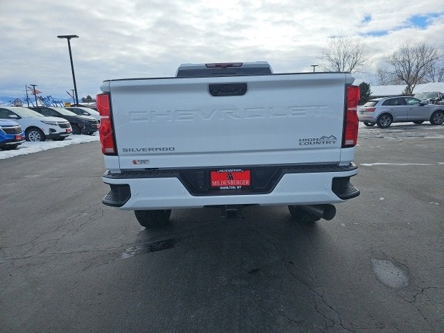 2025 Chevrolet Silverado 3500 HD High Country