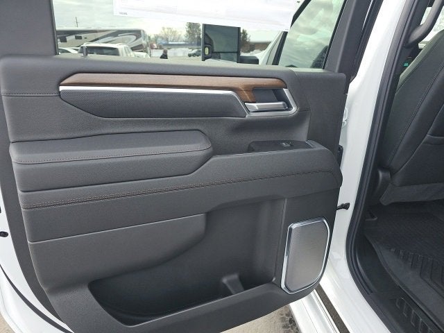 2025 Chevrolet Silverado 3500 HD High Country