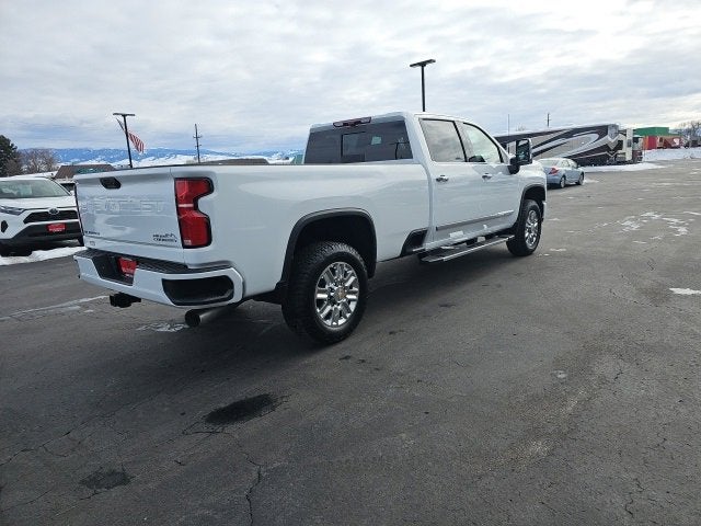2025 Chevrolet Silverado 3500 HD High Country