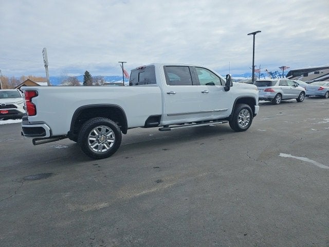 2025 Chevrolet Silverado 3500 HD High Country