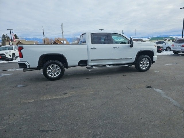 2025 Chevrolet Silverado 3500 HD High Country
