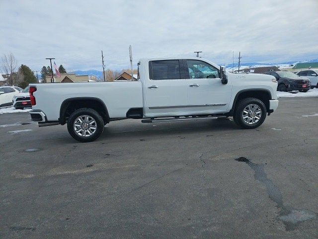 2025 Chevrolet Silverado 3500 HD High Country