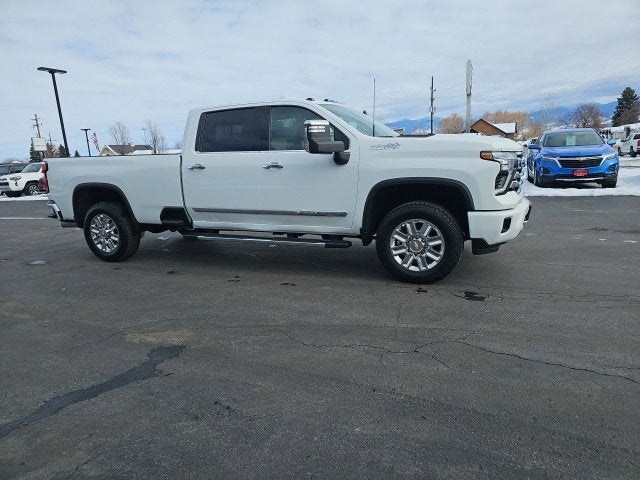 2025 Chevrolet Silverado 3500 HD High Country