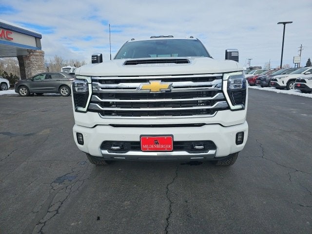 2025 Chevrolet Silverado 3500 HD High Country