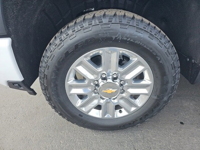 2025 Chevrolet Silverado 3500 HD High Country