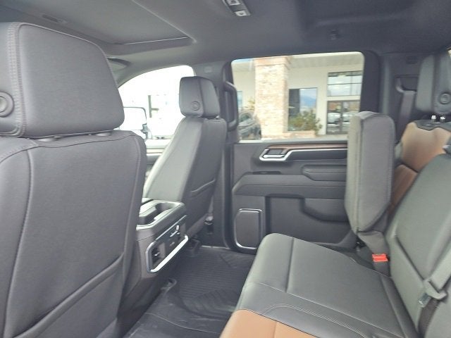 2025 Chevrolet Silverado 3500 HD High Country