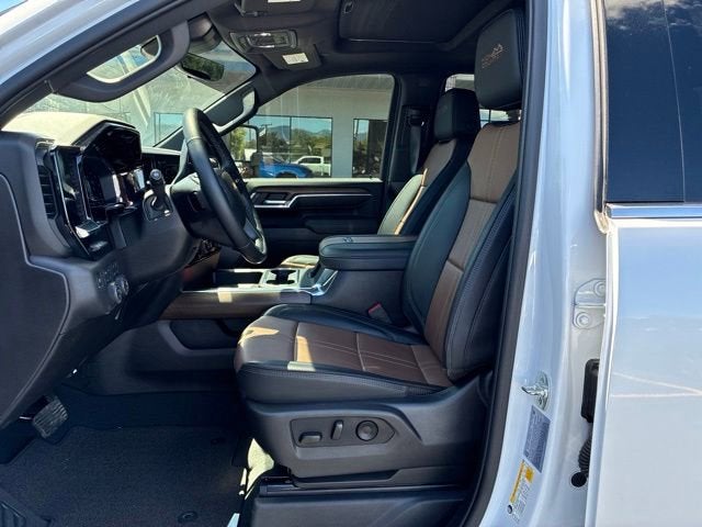 2025 Chevrolet Silverado 3500 HD High Country DRW