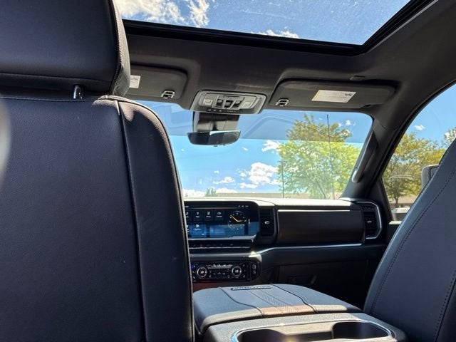 2025 Chevrolet Silverado 3500 HD High Country DRW