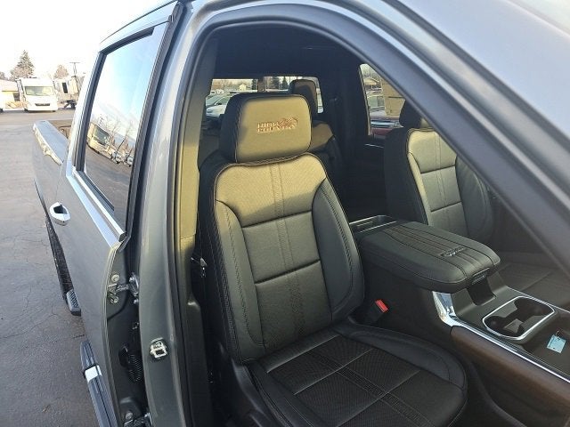 2026 Chevrolet Silverado 3500 HD High Country