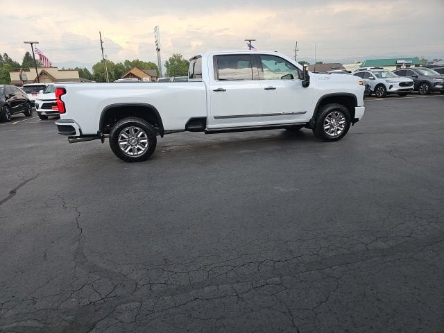 2026 Chevrolet Silverado 3500 HD High Country