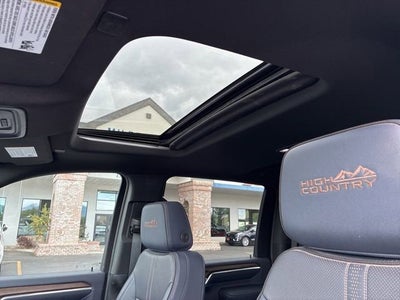 2025 Chevrolet Silverado 3500 HD High Country