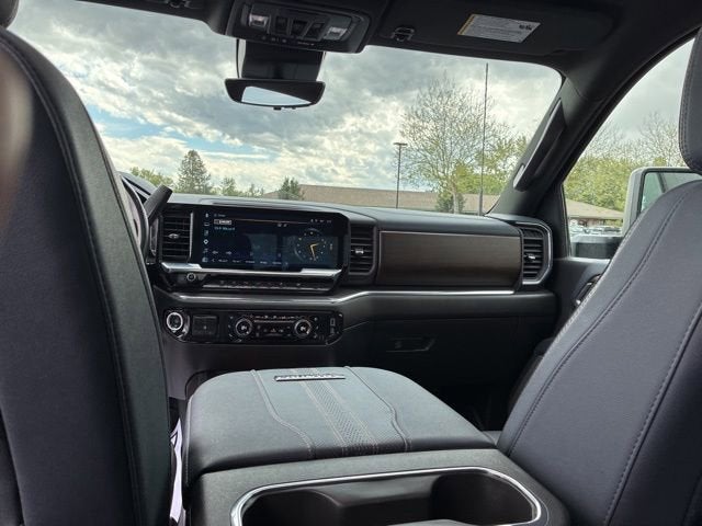 2025 Chevrolet Silverado 3500 HD High Country