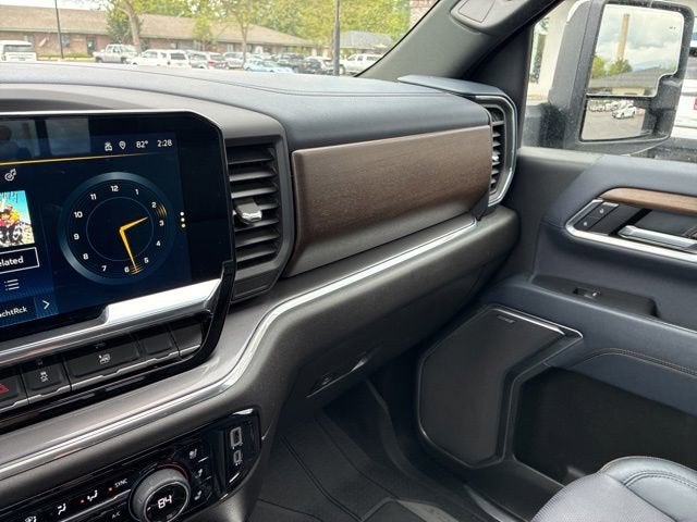2025 Chevrolet Silverado 3500 HD High Country
