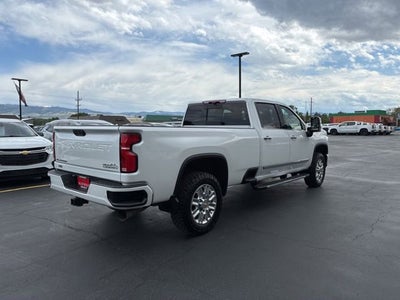 2025 Chevrolet Silverado 3500 HD High Country