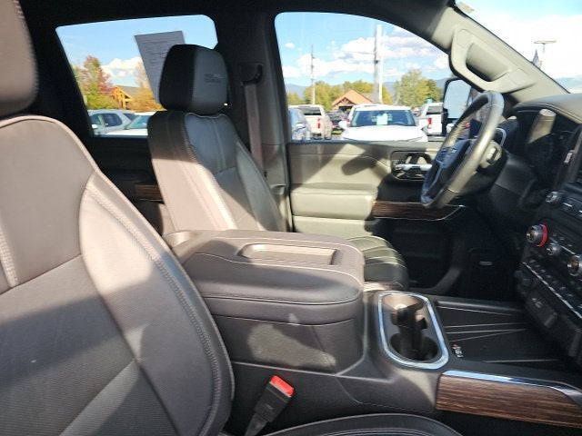 2022 Chevrolet Silverado 3500 HD High Country
