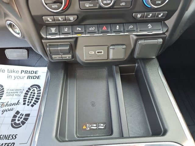 2022 Chevrolet Silverado 3500 HD High Country