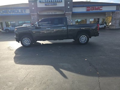 2022 Chevrolet Silverado 3500 HD High Country
