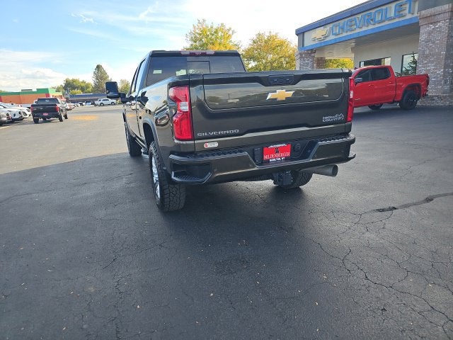 2022 Chevrolet Silverado 3500 HD High Country