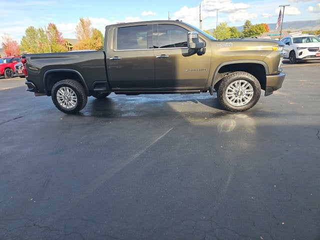 2022 Chevrolet Silverado 3500 HD High Country