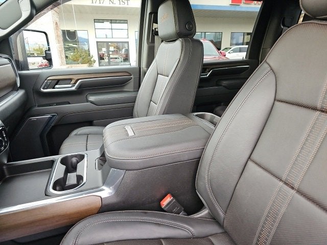 2024 Chevrolet Silverado 3500 HD High Country