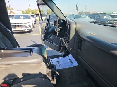 2003 Chevrolet Silverado 2500 HD LS