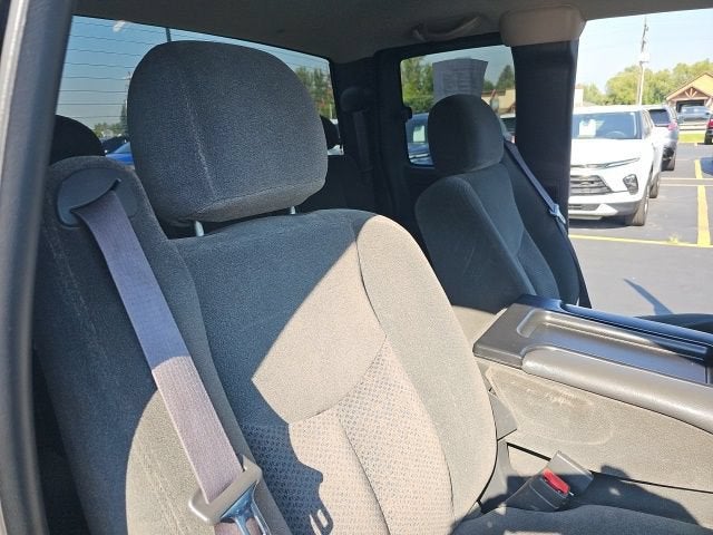 2003 Chevrolet Silverado 2500 HD LS