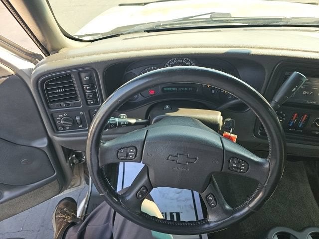 2003 Chevrolet Silverado 2500 HD LS