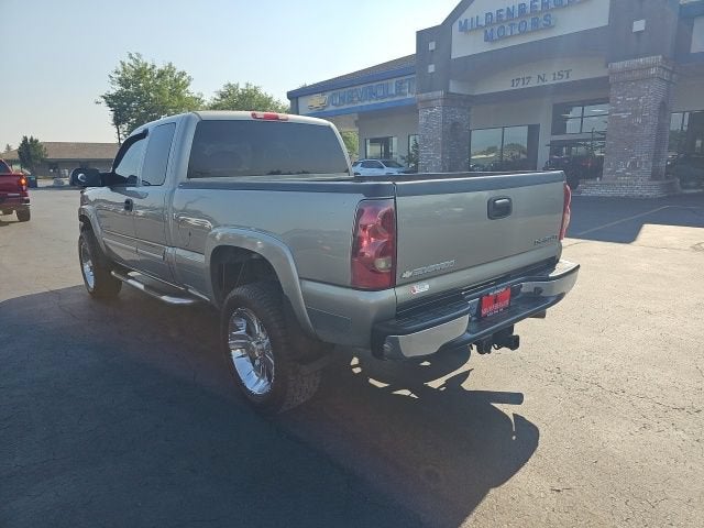 2003 Chevrolet Silverado 2500 HD LS