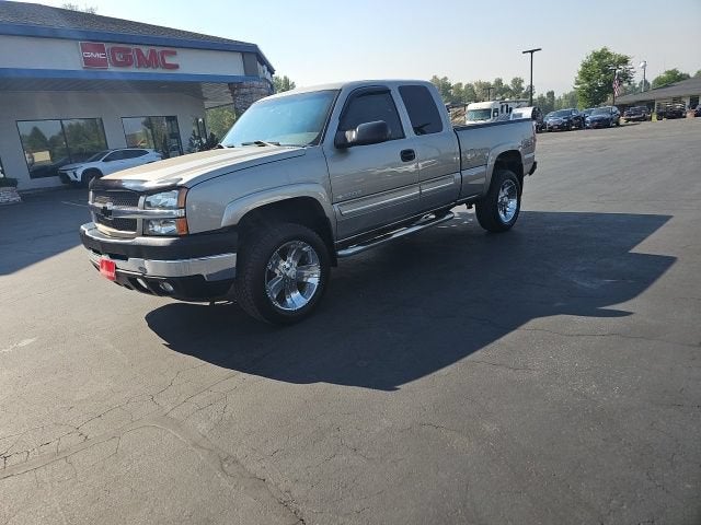 2003 Chevrolet Silverado 2500 HD LS