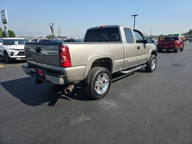 2003 Chevrolet Silverado 2500 HD LS