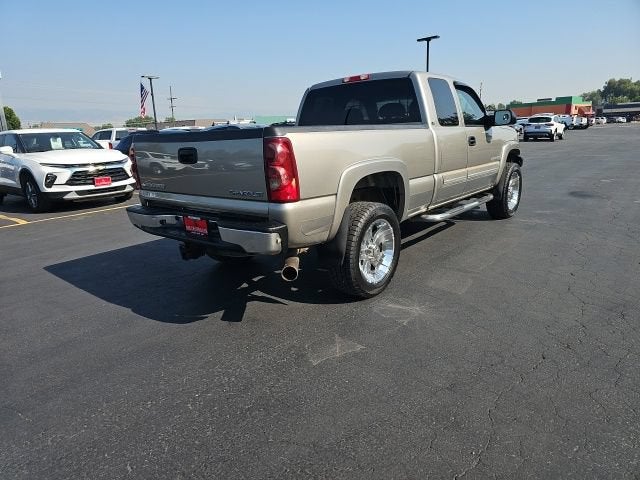 2003 Chevrolet Silverado 2500 HD LS