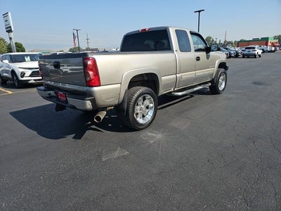 2003 Chevrolet Silverado 2500 HD LS