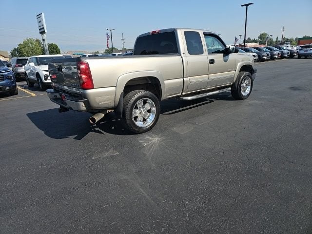 2003 Chevrolet Silverado 2500 HD LS