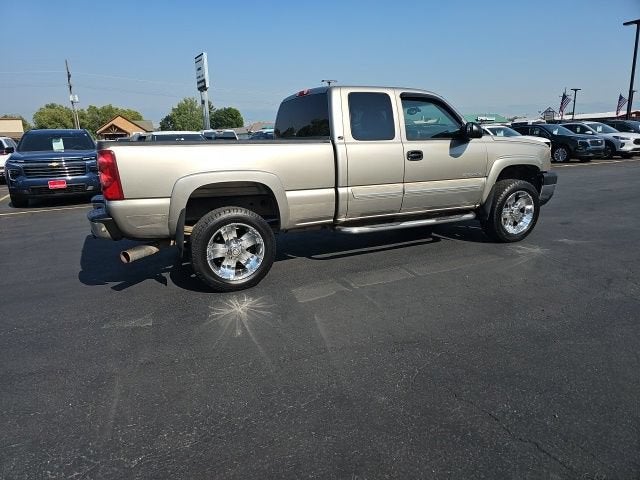 2003 Chevrolet Silverado 2500 HD LS