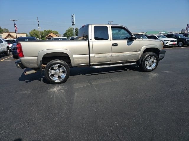 2003 Chevrolet Silverado 2500 HD LS