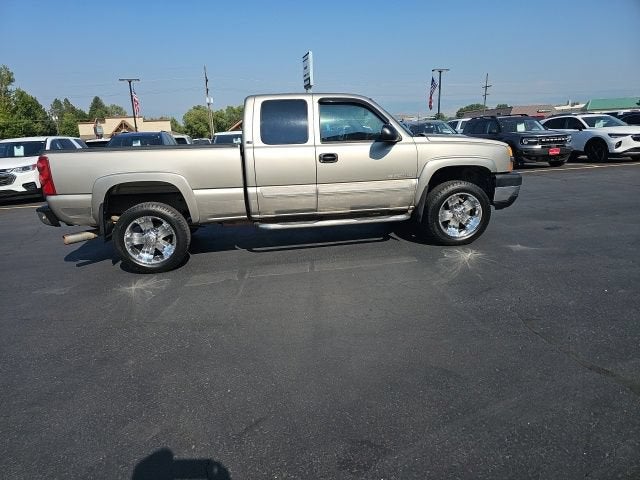 2003 Chevrolet Silverado 2500 HD LS