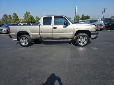 2003 Chevrolet Silverado 2500 HD LS