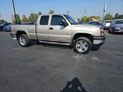 2003 Chevrolet Silverado 2500 HD LS