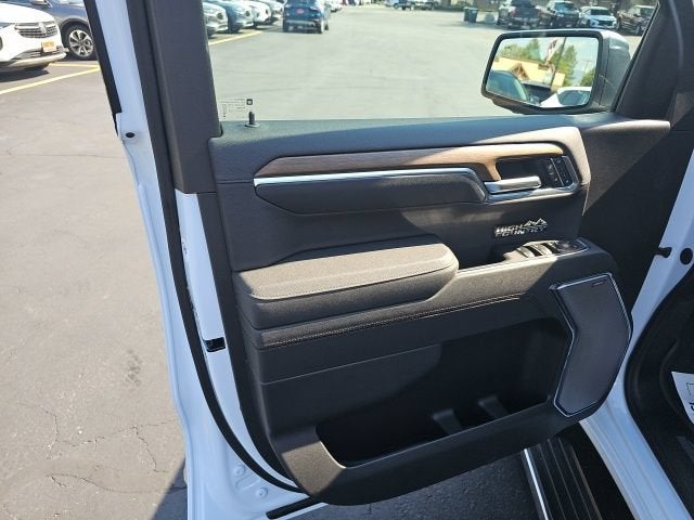 2026 Chevrolet Silverado 1500 High Country - Photo 29