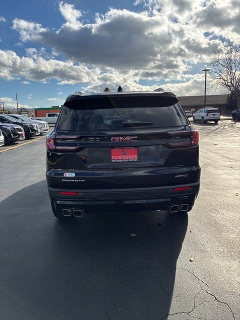 2026 GMC Acadia AT4