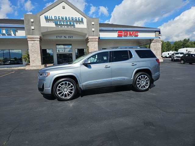 2023 GMC Acadia Denali