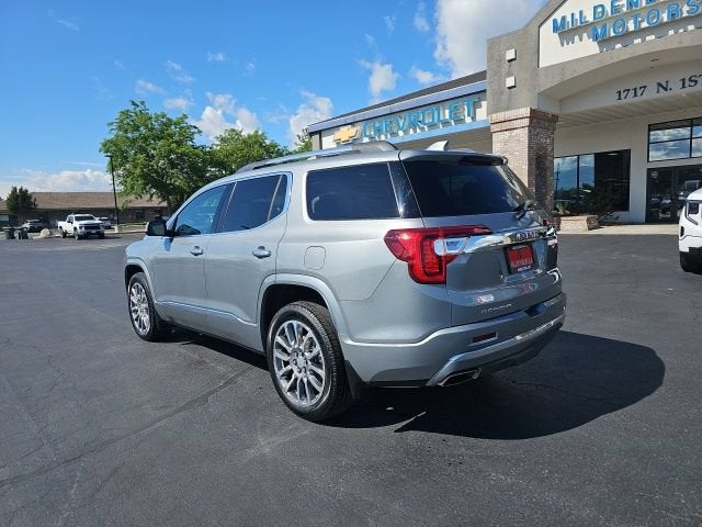 2023 GMC Acadia Denali