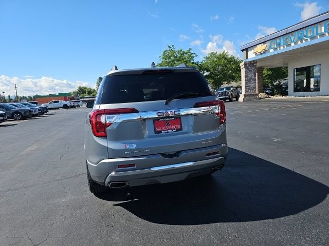 2023 GMC Acadia Denali