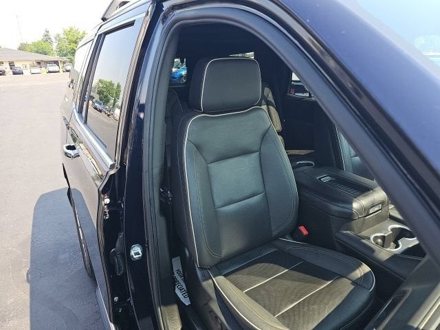 2024 GMC Yukon SLT